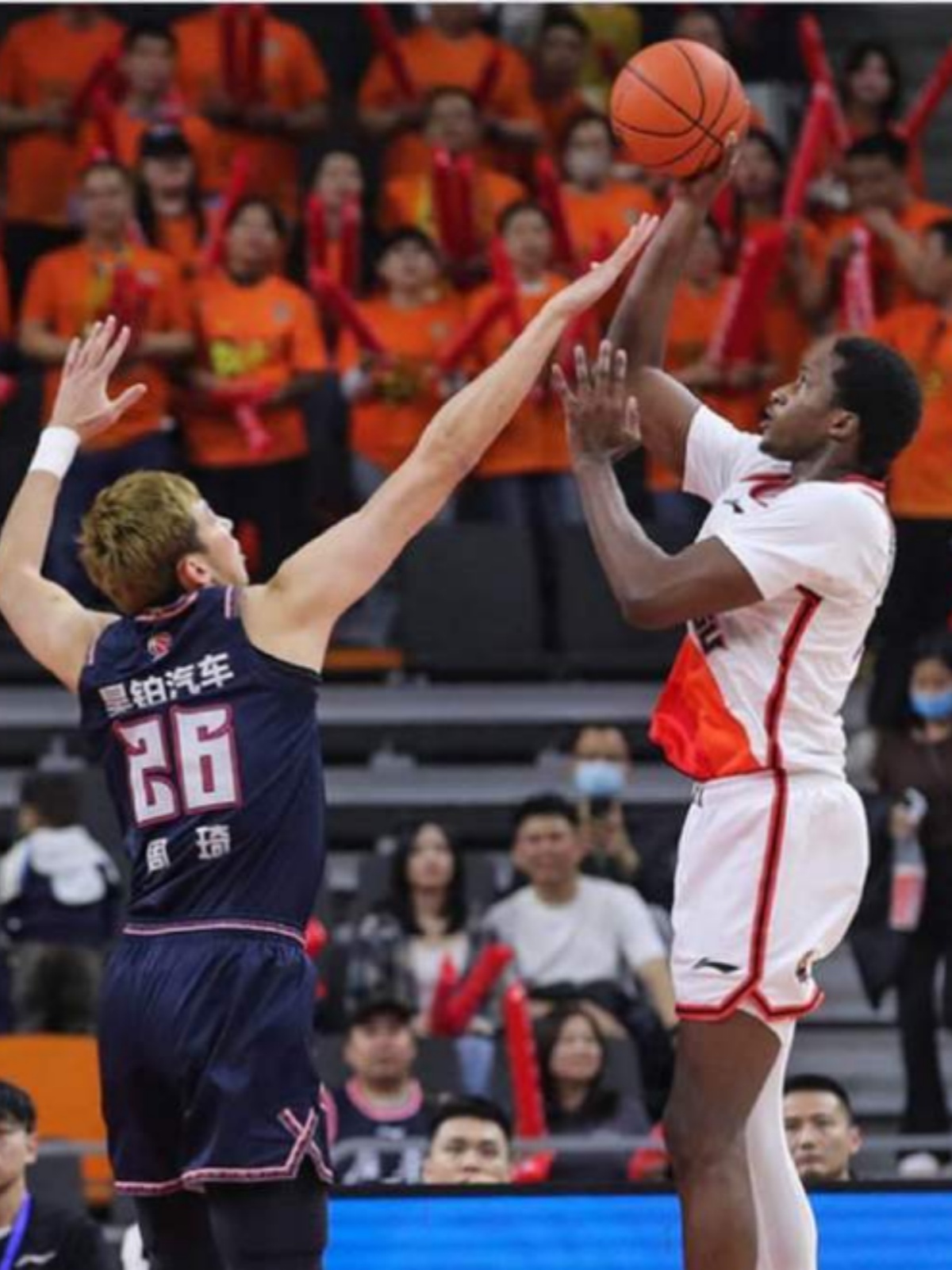 英雄联盟官方比赛-广东宏远赛后强势反弹，志在德甲名次提升，压力陡增，细节决定成败 